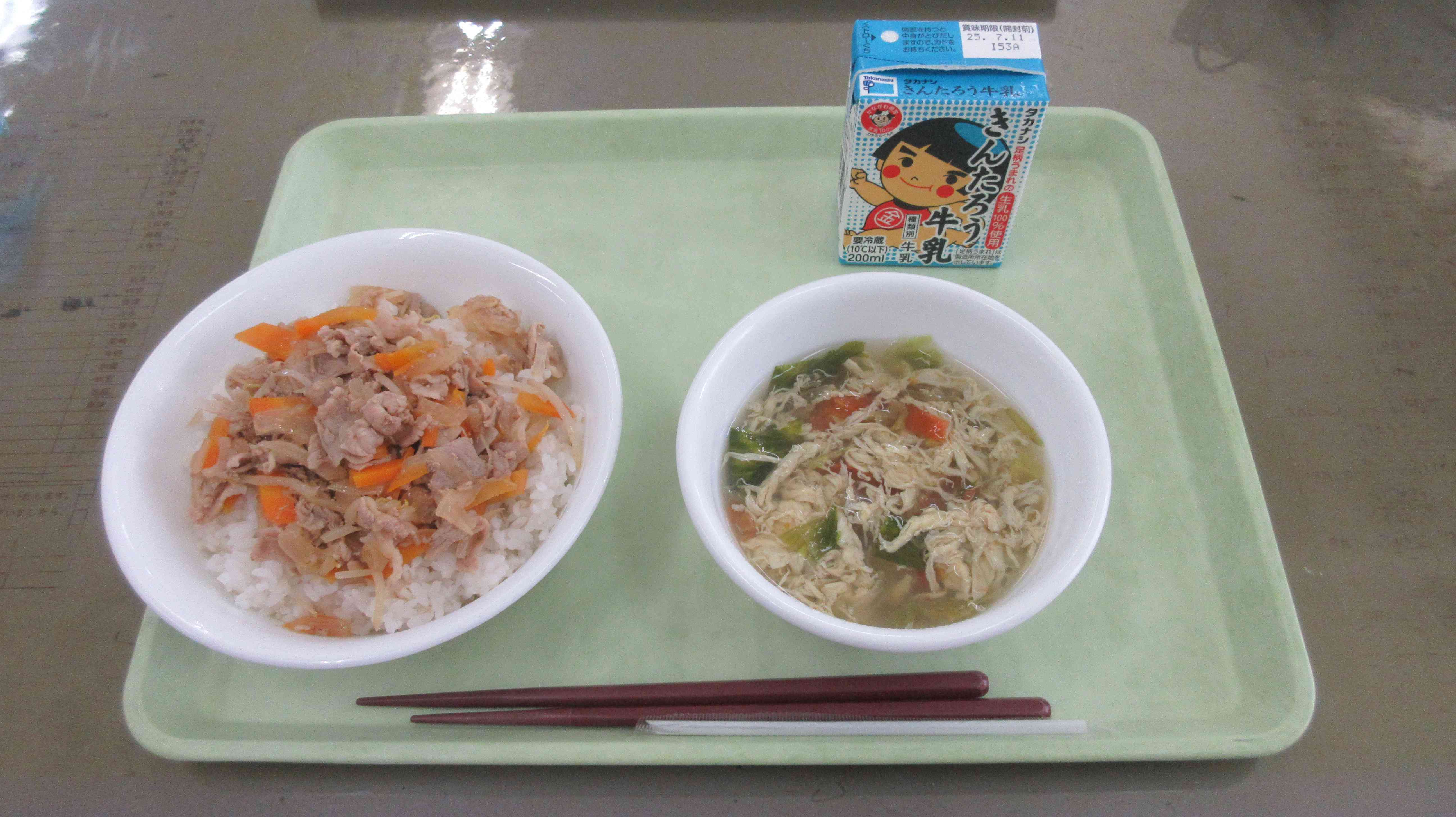 ７月４日 給食の写真